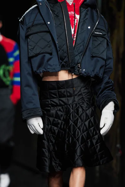 Look 52